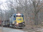 CSX 2756 on L100